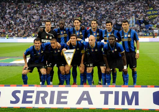 欧文快攻完成压哨上篮（欧文快攻读秒上篮得手）