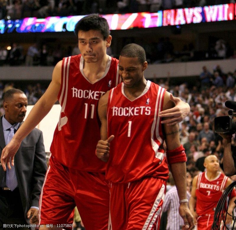 瑞士主帅：未提前准备庆祝晋级，会考虑让沙奇里回归（瑞士主帅称未预设晋级庆祝，将考虑召回沙奇里）