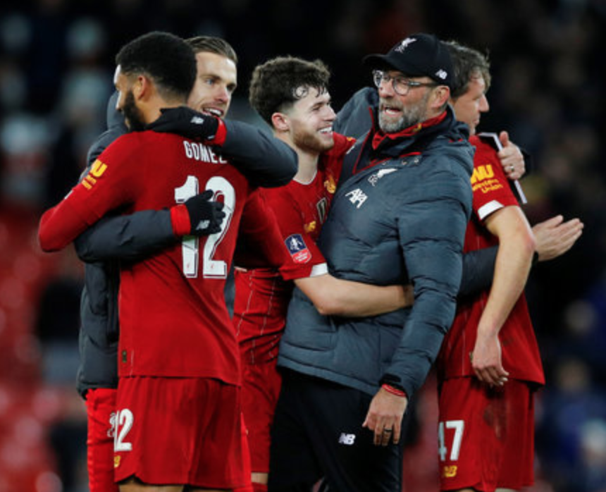 半场：阿森纳0-0水晶宫，马杜埃凯失良机，贝尼特斯屡救险（半场战报：阿森纳0-0水晶宫，马杜埃凯错失良机，贝尼特斯多次化解险情）