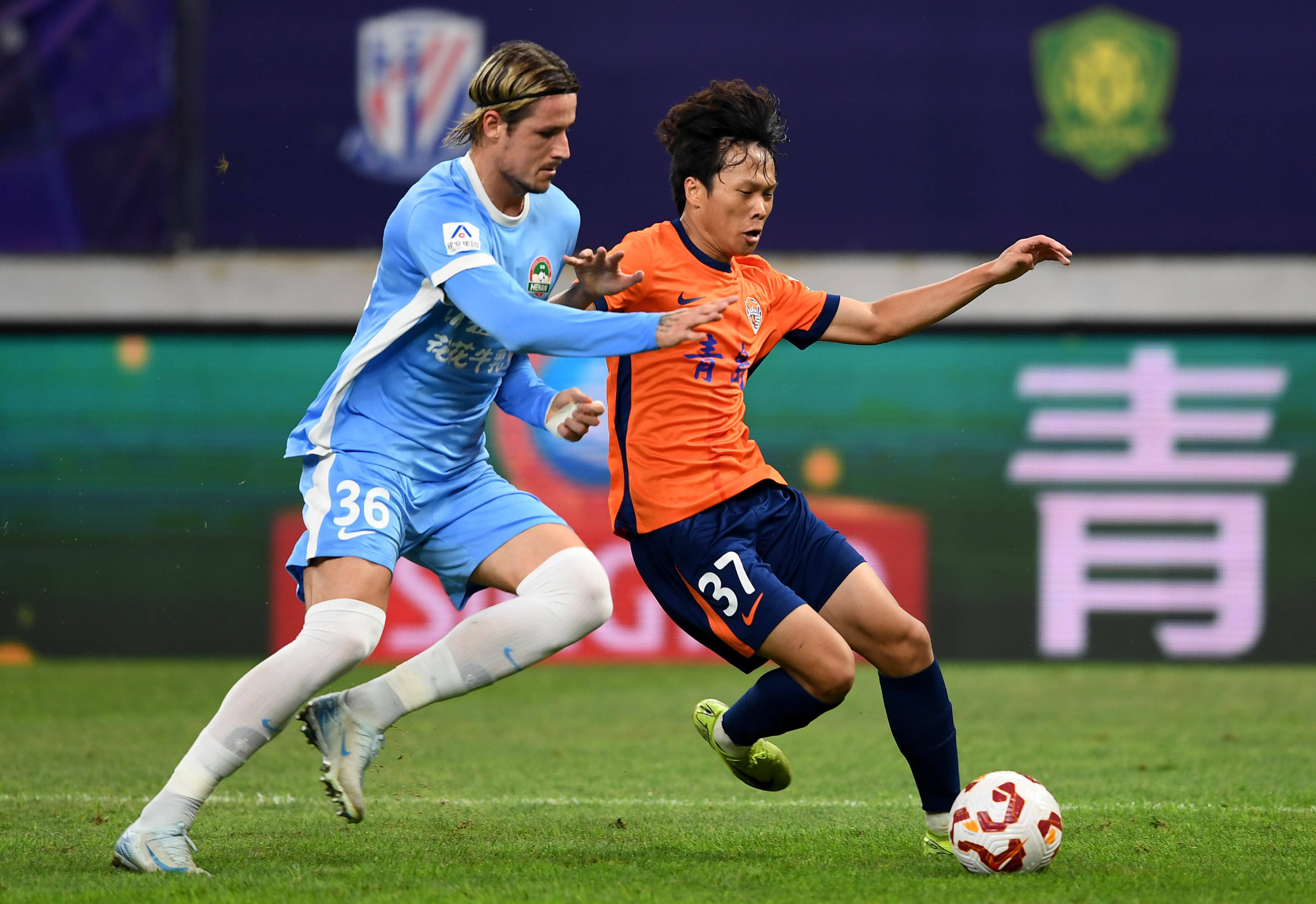 托莫里：在米兰感到被重视和支持；继续努力争取重回英格兰队（托莫里：在米兰倍感重视与支持，将继续奋战争取重返英格兰队）