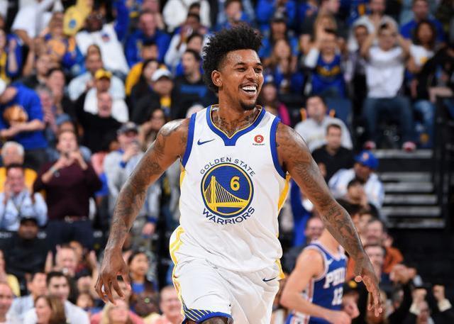 伊万-托尼袭击骚扰者被捕后获保释，吉达国民官方晒其训练照（伊万-托尼涉嫌袭击骚扰者被捕后获保释，吉达国民官方公布其训练照片）