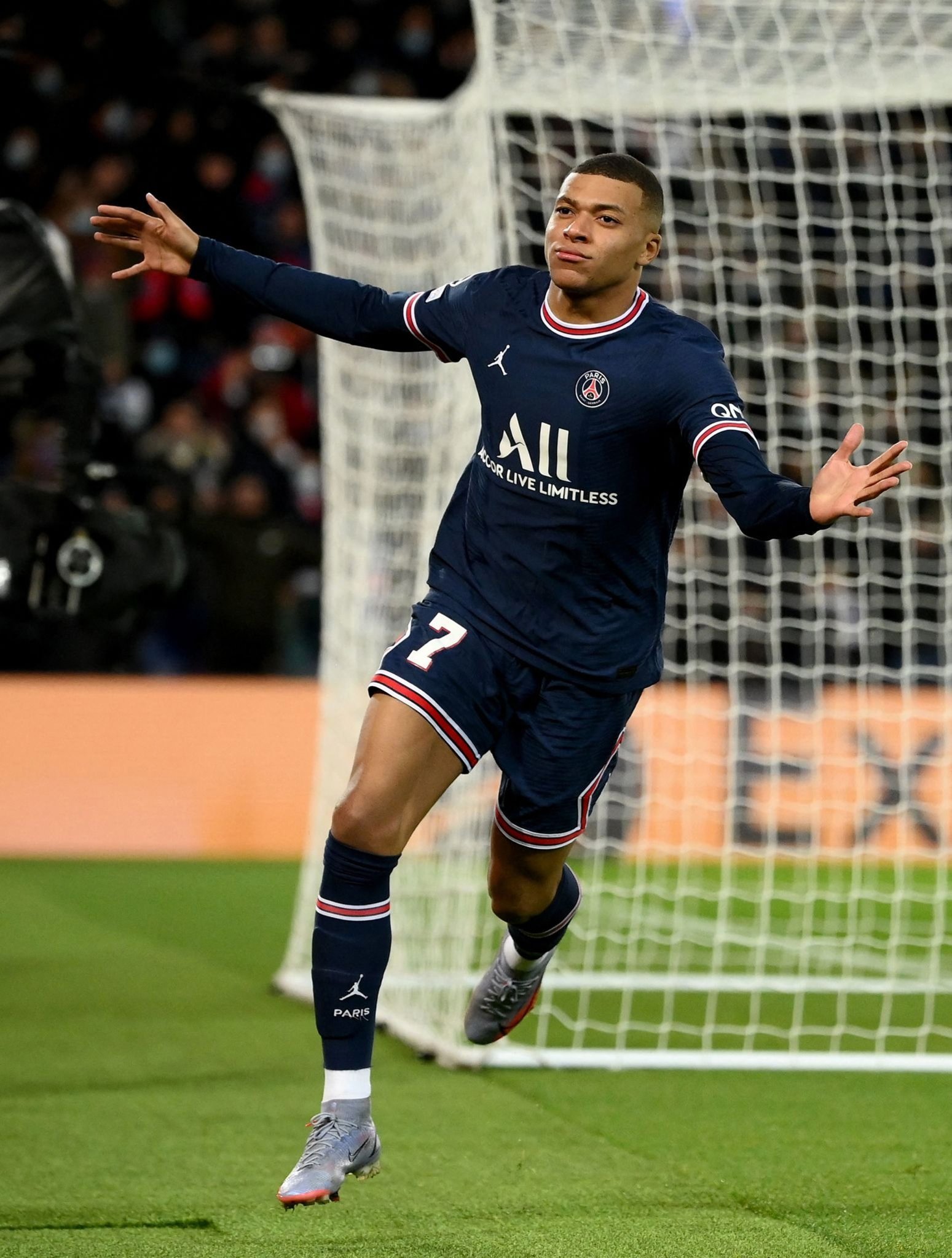 25／26赛季欧联杯联赛阶段第2轮前瞻：特拉维夫马卡比训练备战（欧联杯25／26赛季联赛阶段第2轮展望：特拉维夫马卡比积极备战）