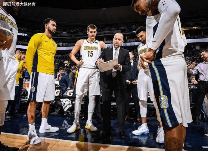 谢文能：感谢一年来支持球队的所有人，谢谢你们的支持和陪伴（谢文能：感恩这一年所有支持与陪伴球队的你们）