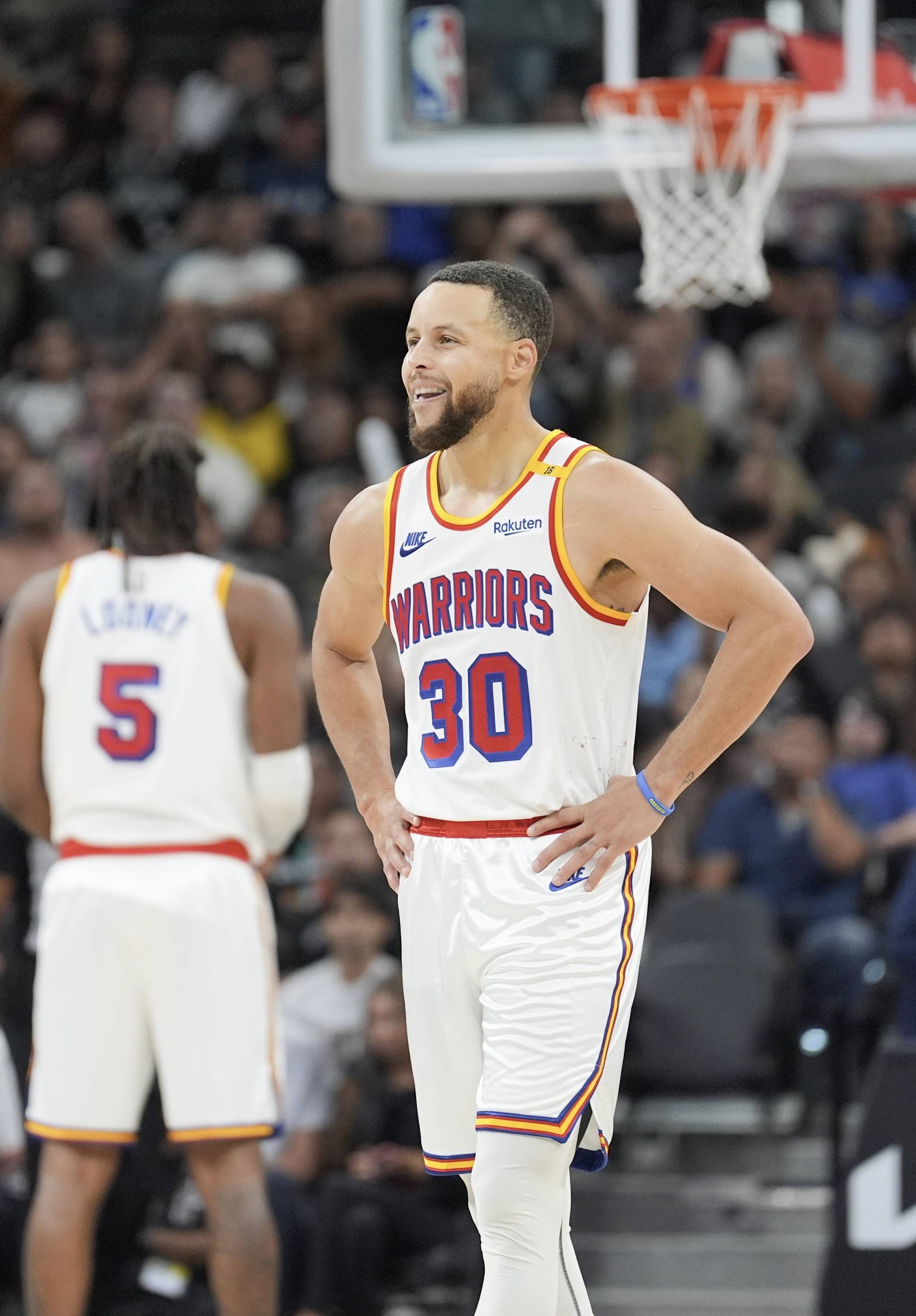 吧友们对杨瀚森新秀赛季至今的进步感到满意吗？（各位吧友对杨瀚森新秀赛季迄今的提升是否满意？）