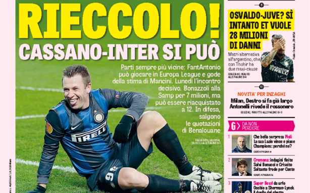 篮球场上的瞬间辉煌——付豪底线持球强攻，勾手压哨命中（赛场高光一刻：付豪底线强突勾手压哨命中）