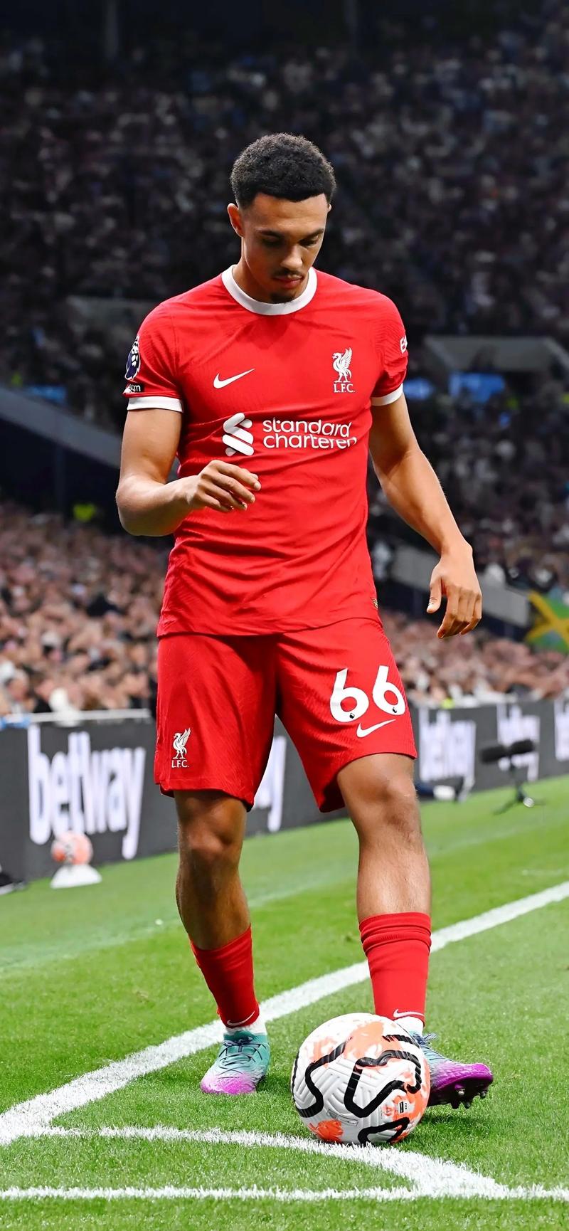 齐达内晒中国行照片：来中国遛了个弯，舒坦，下次还来（齐达内分享中国行照：来华走走挺舒坦，下次还想来）