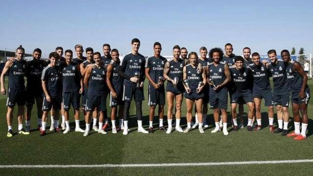 刘维伟：新疆新增外援实力有提升，我们攻防两端都打出了特点（刘维伟：新疆新外援提升整体实力，球队在攻防两端展现亮点）