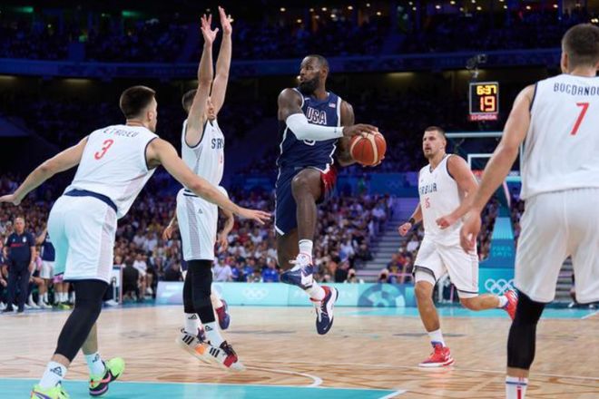 这队踢得像巅峰巴萨（这队踢出巅峰巴萨的风采）