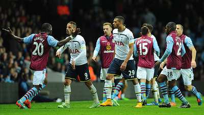 弗兰克：中国非常自由和安全，商品非常便宜，菜味道出奇地好（弗兰克称中国自由安全、物价实惠，菜肴出奇美味）