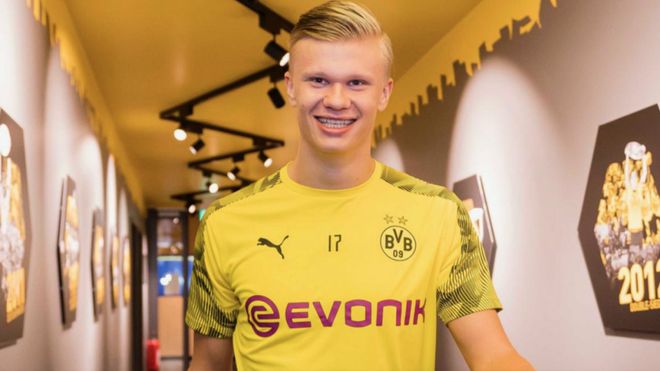 天空体育：纽卡7500万欧+500万欧浮动正式报价谢什科（天空体育：纽卡递交7500万欧+500万欧浮动的正式报价，目标谢什科）