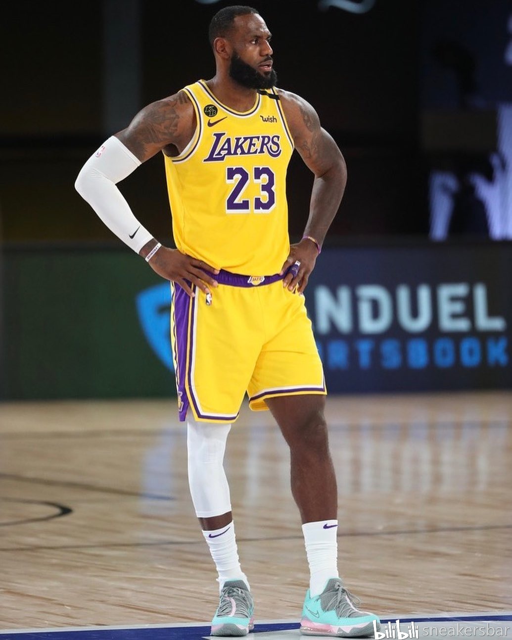 2平4负，海港为亚冠东亚赛区唯一一支还未取胜的俱乐部（亚冠东亚区仅海港仍无胜：2平4负）