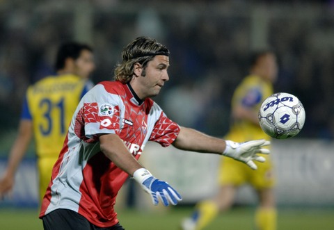 冲击足协杯冠军，纳萨里奥：我们一起迎接“最后一支舞”（剑指足协杯桂冠，纳萨里奥：携手迎接最后一舞）