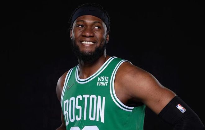 TBR：利物浦给伊萨克开超30万镑周薪，球员对这份报价很满意（TBR：利物浦拟向伊萨克开出30万镑以上周薪，球员对报价表示满意）