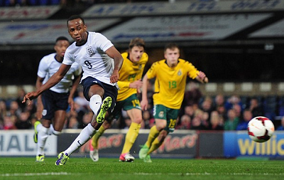 孔塞桑：对错失锁定胜局的进球不满意；弗拉霍维奇是球队领袖（孔塞桑：对未能打进锁胜球不满，弗拉霍维奇是球队领袖）